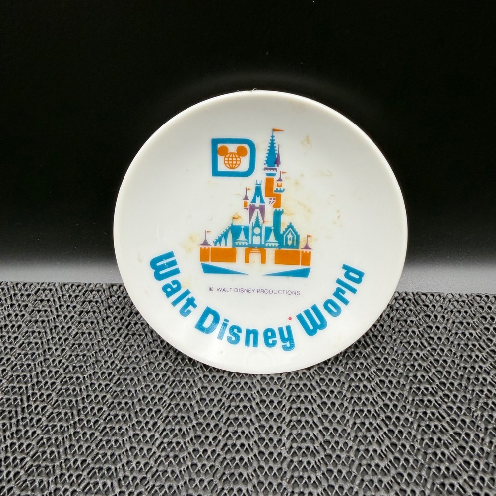 Vintage Walt Disney World Souvenir Mini Plate Cinderella Castle Japan 1103